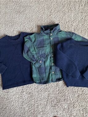Toddler Boys 18-24m Bundle Little Sleepies Play & H&M sweaters CROSS POSTED